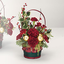 Small Yuletide Gretting Basket