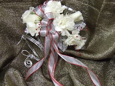 Wrist Corsage - FL 389