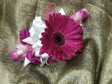 Wrist Corsage - FL 383