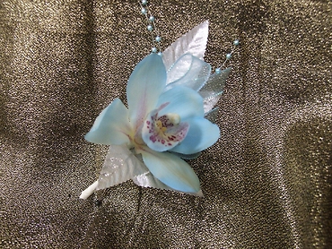 Boutonniere - FL 404