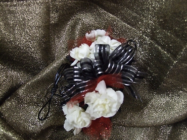 Wrist Corsage - FL 368